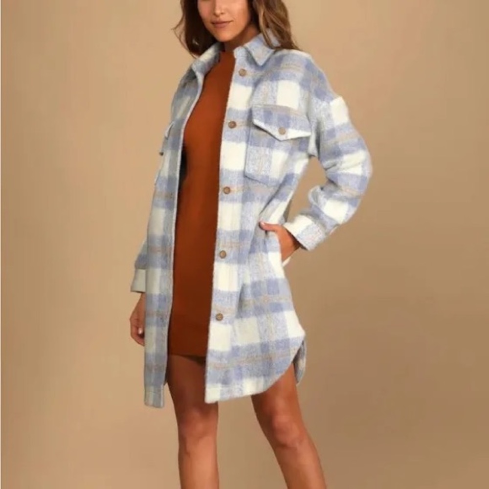 Lulu’s long shacket light blue plaid- brand new never worn